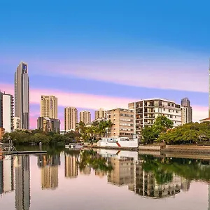 Anchor Down , Gold Coast Australia